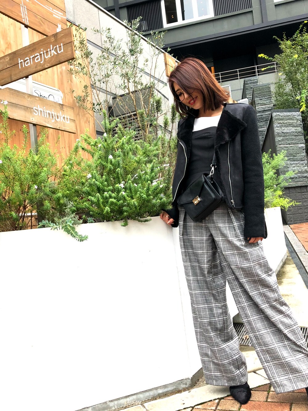 「秋のコーデ、オトナカジュアル、シンプル、ワイドパンツ、GU、ZARA、プチプラ、LOWRYS FARM、きれいめカジュアル、チェック」｜「GUのアイテム（タンクトップ、ブラック系）」を使った、M♡さん（レディース・156cm）の秋コーディネートの1枚目の写真