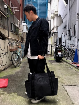 「Samsonite Red（サムソナイトレッド）のアイテム」を使った、SYUTO YOKOYAさん（メンズ・162cm）の夏コーディネート