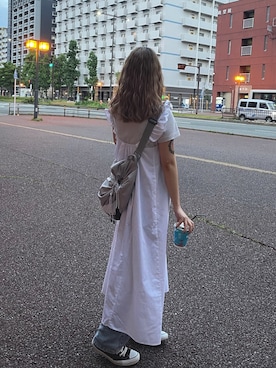 「H&M（エイチ・アンド・エム）のアイテム（ワンピース/ドレス、ホワイト系）」を使った、yghwxxさん（レディース・163cm）の春コーディネート