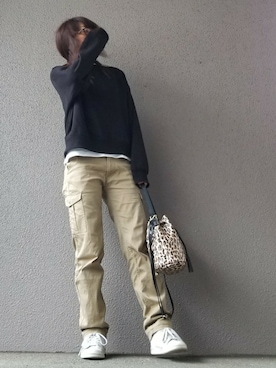 「shuca（シュカ）のアイテム（パンツ）」を使った、may_shionさん（レディース・155cm）の春コーディネート