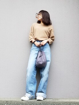 「UNIQLO（ユニクロ）のハイライズワイドストレートジーンズ（デニムパンツ）」を使った、may_shionさん（レディース・155cm）の春コーディネート