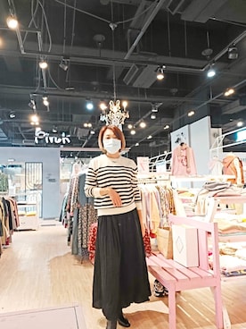 「Pink（ピンク）のアイテム」を使った、川柳さん（レディース・162cm）の秋コーディネート