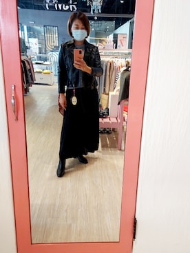 「Pink（ピンク）のアイテム」を使った、川柳さん（レディース・162cm）の秋コーディネート