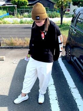 The North Face ザノースフェイス のニットキャップ ビーニーを使ったレディース人気ファッションコーディネート Wear