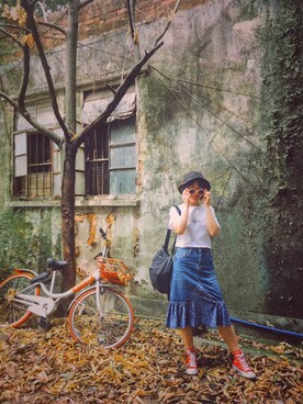 「URBAN RESEARCH（アーバンリサーチ）のアイテム（デニムスカート）」を使った、zip95さん（レディース・162cm）の秋コーディネート