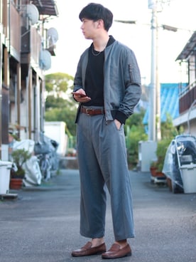 「tk.TAKEO KIKUCHI（ティーケータケオキクチ）のアイテム（MA-1）」を使った、えがさん（メンズ・183cm）の秋コーディネート
