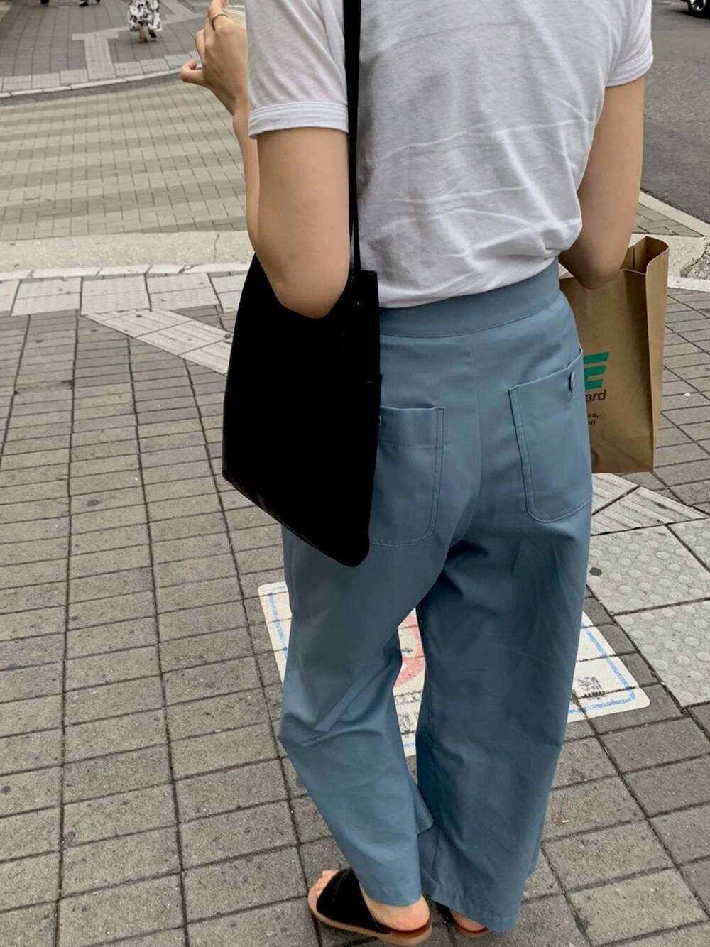 「ワイドパンツ、カチューシャ、高身長女子、ラクチンコーデ」｜「ZARAのアイテム（Tシャツ/カットソー、ホワイト系）」を使った、kumaa:)さん（レディース・168cm）の夏コーディネートの1枚目の写真