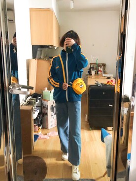 「名创のアイテム（ショルダーバッグ、イエロー系）」を使った、micooさん（レディース・161cm）の春コーディネート