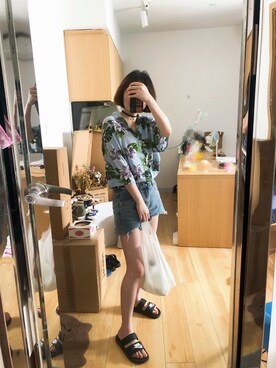 「H&M（エイチ・アンド・エム）のアイテム（シャツ/ブラウス、その他）」を使った、micooさん（レディース・161cm）の春コーディネート