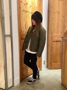 「coenスタッフスタイリング」｜「アイテム（ハンチング/ベレー帽）」を使った、coen  ヨシダさん（レディース・153cm）の冬コーディネート