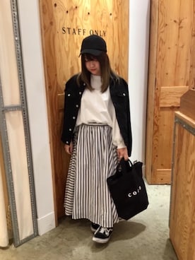 「coenスタッフスタイリング」｜「アイテム（デニムジャケット）」を使った、coen  ヨシダさん（レディース・153cm）の春コーディネート