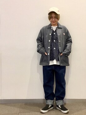 「アイテム（ベスト、ブルー系）」を使った、coen  ヨシダさん（レディース・154cm）の春コーディネート