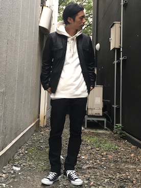 「TYPE BLUE（タイプブルー）のアイテム（デニムパンツ）」を使った、クマガイさん（メンズ・172cm）の秋コーディネート