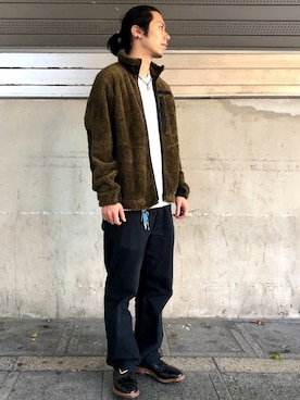 「トリッカーズ」｜「アイテム（ブルゾン）」を使った、クマガイさん（メンズ・172cm）の秋コーディネート