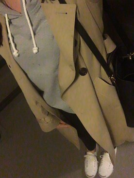 「NATURAL BEAUTY BASIC（ナチュラルビューティーベーシック）のアイテム（トレンチコート）」を使った、▼さん（レディース・155cm）の秋コーディネート