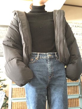 「UNIQLO（ユニクロ）のエクストラファインメリノリブタートルネックセーター（長袖）（ニット/セーター）」を使った、ありんこさん（レディース・165cm）の冬コーディネート