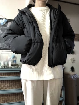 「ブラック×ホワイト」｜「アイテム（ダウンジャケット/コート）」を使った、ありんこさん（レディース・165cm）の冬コーディネート