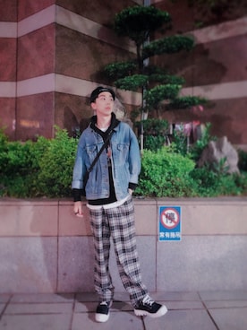 「Levi's（リーバイス）のアイテム（ダウンジャケット/コート）」を使った、Brandsonさん（メンズ・177cm）の春コーディネート