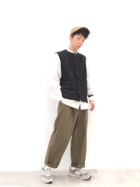 「plain-me（プレインミー）のアイテム（ベスト）」を使った、Brandsonさん（メンズ・177cm）の冬コーディネート