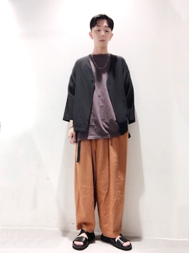 「アイテム（チノパンツ、オレンジ系）」を使った、Brandsonさん（メンズ・177cm）の夏コーディネート