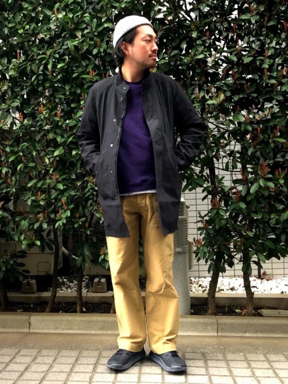 「BAMBOOSHOOTS、LALO」｜「LALOのアイテム（スニーカー、ブラック系）」を使った、BAMBOOSHOOTS TAKEさん（メンズ・177cm）の春コーディネートの1枚目の写真