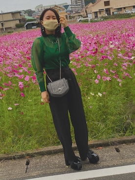 「lilLilly（リルリリー）のアイテム（ショルダーバッグ、ブラック系）」を使った、ayakaさん（レディース・153cm）の春コーディネート