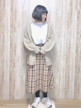 「消えそうな色コーデ」｜「アイテム（スウェット）」を使った、miru_pon.さん（レディース・163cm）の春コーディネート