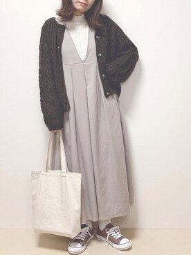 「ケーブルニット」｜「アイテム（ジャンパースカート）」を使った、miru_pon.さん（レディース・163cm）の秋コーディネート