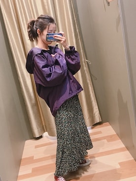「小花柄」｜「アイテム（その他アウター）」を使った、atsumiさん（レディース・156cm）の秋コーディネート