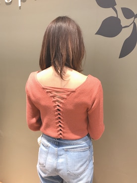 「earth music&ecology（アースミュージックアンドエコロジー）のCOTTON USAデニムパンツ(ストレート) 〇（デニムパンツ）」を使った、atsumiさん（レディース・156cm）の冬コーディネート