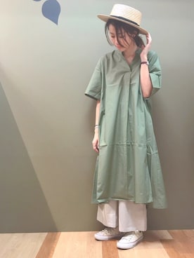 「earth music&ecology（アースミュージックアンドエコロジー）のアイテム（ハット）」を使った、atsumiさん（レディース・155cm）の夏コーディネート