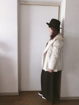 「フェイクレザー」｜「アイテム（サロペット/オーバーオール）」を使った、yuhinaさん（レディース・158cm）の冬コーディネート
