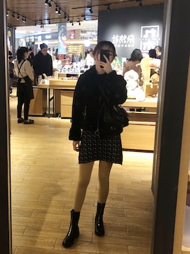 「GUIDI（グイディ）のアイテム」を使った、Jcatherineさん（レディース・162cm）の春コーディネート