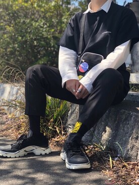 「Gosha Rubchinskiy（ゴーシャラブチンスキー）のアイテム（アクセサリー）」を使った、とろさん（メンズ・164cm）の春コーディネート