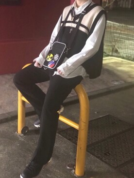 「Gosha Rubchinskiy（ゴーシャラブチンスキー）のアイテム（アクセサリー）」を使った、とろさん（メンズ・163cm）の冬コーディネート