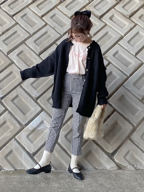 新品未使用完売品holiday TULIP柄カットソー 新品未使用完売品holiday