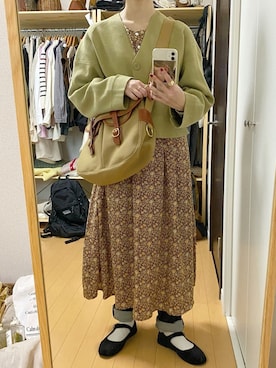 「小花柄ワンピース」｜「アイテム（バレエシューズ）」を使った、yukie.さん（レディース・155cm）の春コーディネート