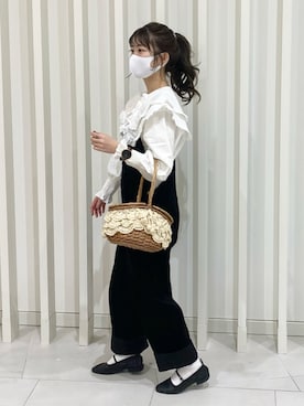 「sakishimatokyo」｜「アイテム（サロペット/オーバーオール）」を使った、yukie.さん（レディース・155cm）の春コーディネート