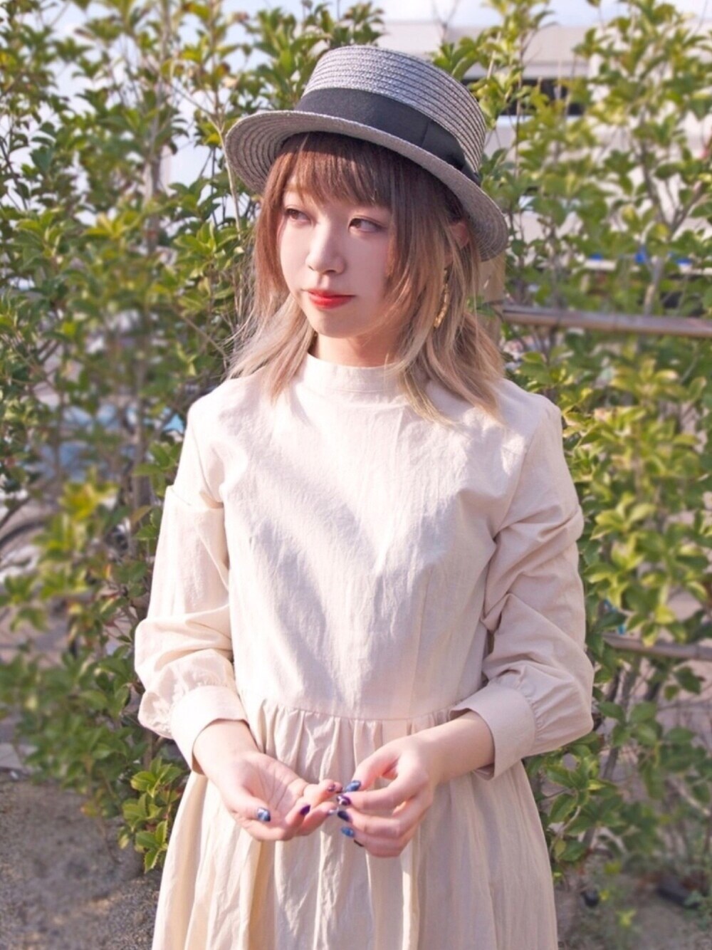 「シンプルコーデ、プチプラコーデ、オトナ女子、polcadot、RUBEN、帽子、大人コーデ、カジュアルコーデ、カンカン帽、ワンピース」｜「polcadotのストロー ボーダーカンカン帽（ハット、グレー系）」を使った、polcadotさん（レディース・160cm）の夏コーディネートの1枚目の写真