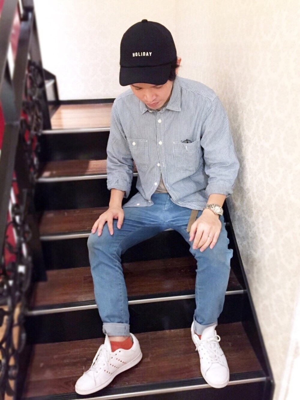 「カジュアル、大人コーデ、大人カジュアル、スニーカーコーデ、ラクチンコーデ、シャツスタイル、キャップ、polcadot、RUBEN、CAP」｜「polcadotの【Ruben】HOLIDAY CAP/コットン キャップ（キャップ、ブラック系）」を使った、polcadotさん（レディース・173cm）の秋コーディネートの1枚目の写真