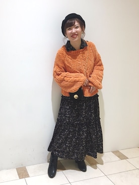 「小花柄ワンピース」｜「アイテム（ニット/セーター）」を使った、yukinoさん（レディース・156cm）の秋コーディネート