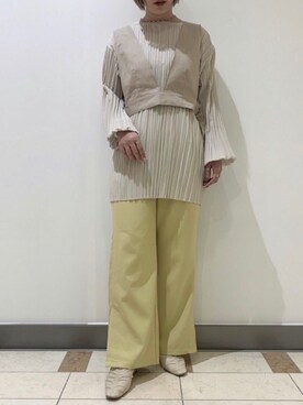 「アイテム（パンツ、イエロー系）」を使った、yukinoさん（レディース・157cm）の春コーディネート