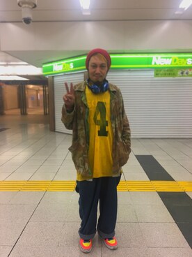 「PHATEE（ファッティー）のアイテム（帽子）」を使った、 DJ favre04さん（メンズ・174cm）の秋コーディネート