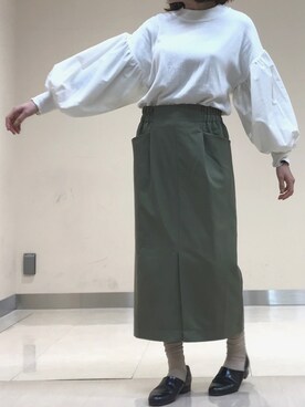 shinoさんの「・フロントスリットタイトスカート」を使ったコーディネート