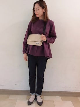 「OUTDOOR PRODUCTS（アウトドアプロダクツ）のアイテム（ボディバッグ/ウエストポーチ）」を使った、shinoさん（レディース・159cm）の秋コーディネート
