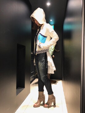 Kana Manabeさんのコーディネート