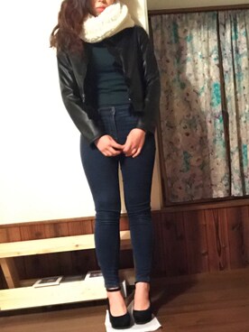 「ZARA BASIC（ザラベーシック）のアイテム（ライダースジャケット）」を使った、Annaさん（レディース・164cm）の冬コーディネート