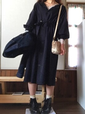 「Dr. Martens（ドクターマーチン）のDr. Martens Emmeline 5-Eye Boot（ブーツ）」を使った、Annaさん（レディース・164cm）の春コーディネート