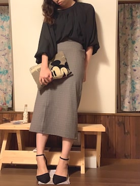 「Factor=（ファクターイコール）のアイテム（バッグ）」を使った、Annaさん（レディース・164cm）の秋コーディネート