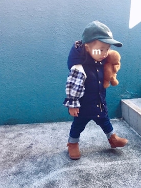 「Ocean&Ground（オーシャン&グラウンド）のアイテム（キャップ）」を使った、mochimochiさん（キッズ・80cm）の秋コーディネート